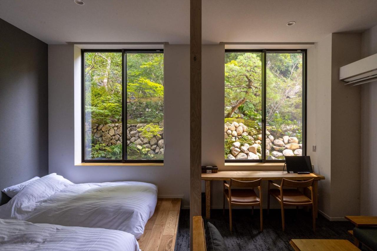 Отель Bessho Onsen Midoriya Уэда Экстерьер фото